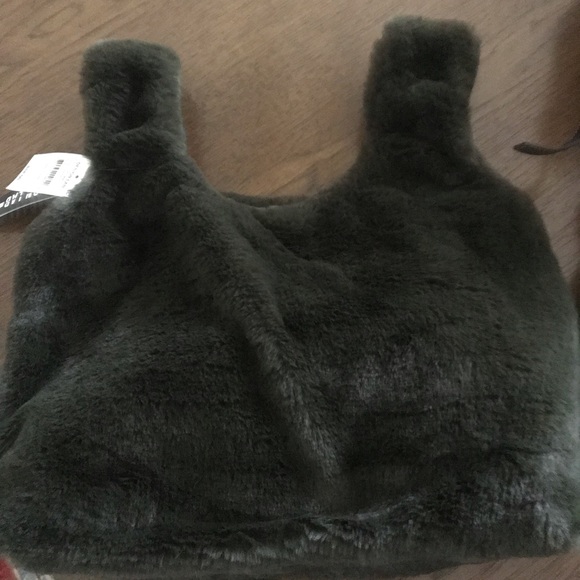 Faux Fur Tote Bag in Olive Green - Picture 6 of 7
